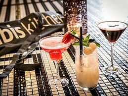 ibis Melbourne Hotel and Apartments