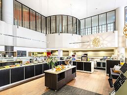 ibis Melbourne Hotel and Apartments