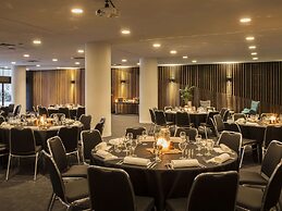 ibis Melbourne Hotel and Apartments