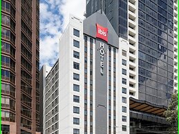 ibis Melbourne Hotel and Apartments