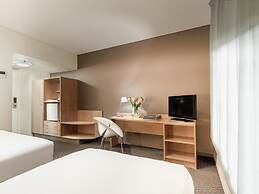 ibis Melbourne Hotel and Apartments