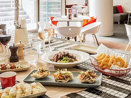 ibis Melbourne Hotel and Apartments