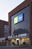 City Hotel & Suites Foligno