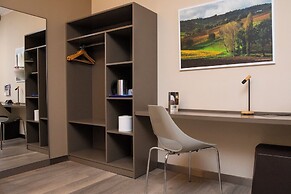 City Hotel & Suites Foligno