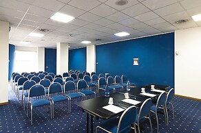 City Hotel & Suites Foligno