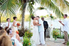 Pelican Bay Resort at Lucaya