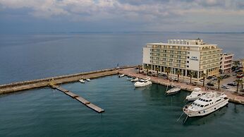 Chios Chandris Hotel