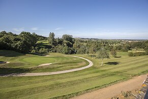 Hellidon Lakes Golf & Spa Hotel