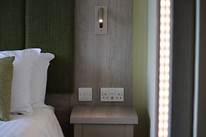 Hellidon Lakes Golf & Spa Hotel