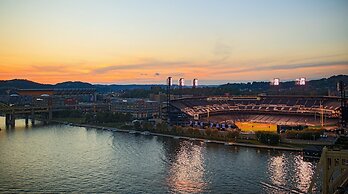 Renaissance Pittsburgh Hotel
