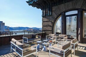 Renaissance Pittsburgh Hotel