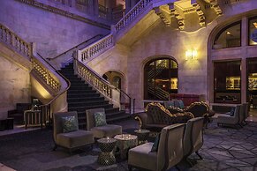 Renaissance Pittsburgh Hotel