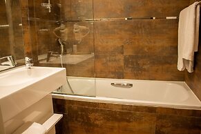 Best Western Plus Le Moderne