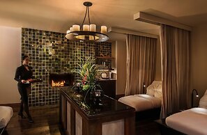 The Peninsula Chicago