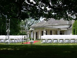 Chateau Yering Hotel