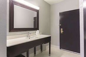 La Quinta Inn & Suites by Wyndham Knoxville East