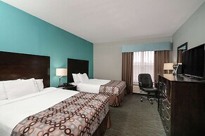 La Quinta Inn & Suites by Wyndham Knoxville East