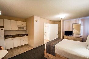 Suburban Studios Stuart near Federal Hwy 1