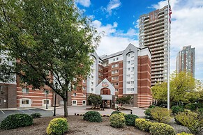 Sonesta Simply Suites Jersey City