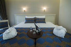 Sarnic Hotel & Sarnic Premier Hotel - Ottoman Mansion