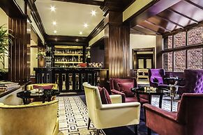 St. James' Court, A Taj Hotel, London