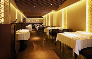St. James' Court, A Taj Hotel, London