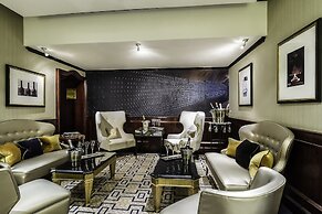 St. James' Court, A Taj Hotel, London