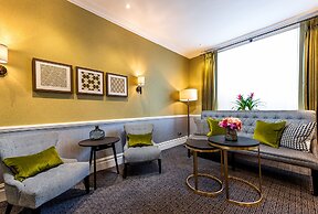 St. James' Court, A Taj Hotel, London