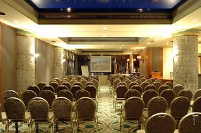 Regency Palace Hotel