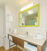 Hampton Inn Hutchinson