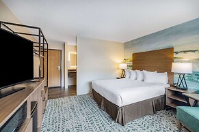 AmericInn by Wyndham Duluth South Black Woods Event Center