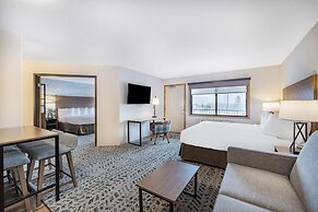 AmericInn by Wyndham Duluth South Black Woods Event Center