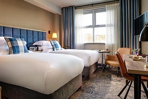 Harbour Hotel