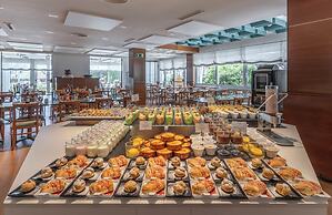 Prestige Victoria Hotel