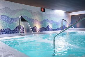 Prestige Victoria Hotel
