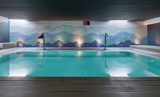 Prestige Victoria Hotel
