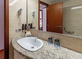 Prestige Victoria Hotel