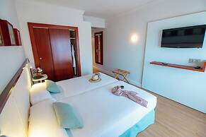 Prestige Victoria Hotel