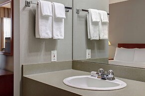 Days Inn by Wyndham Whitecourt