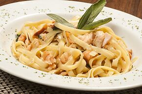 Sia Park Executive Hotel