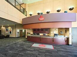 Canad Inns Destination Centre Club Regent Casino Hotel