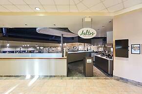 Canad Inns Destination Centre Club Regent Casino Hotel