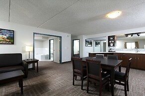 Canad Inns Destination Centre Club Regent Casino Hotel
