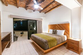 Castillo Blarney Inn