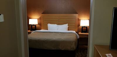 Quality Inn & Suites Warren - Detroit