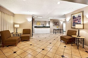 La Quinta Inn by Wyndham Detroit Canton