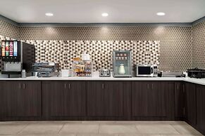 La Quinta Inn by Wyndham Birmingham - Inverness