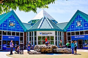 Americas Best Value Inn St. Louis South
