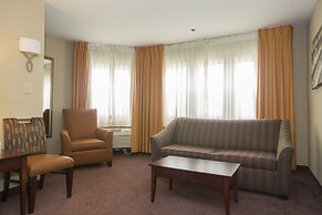 Ivy Court Inn & Suites