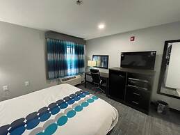 La Quinta Inn by Wyndham Indianapolis Airport Executive Dr